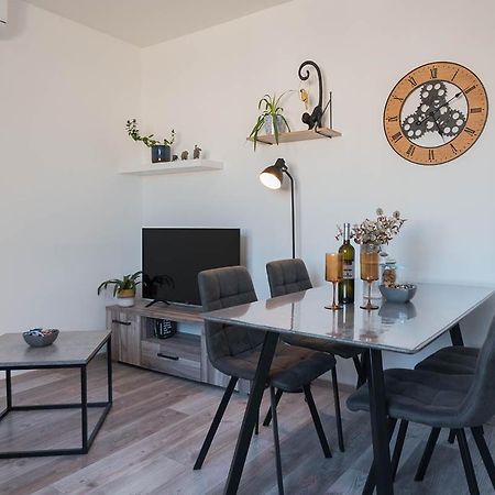 Apartment Joelle Pula Zewnętrze zdjęcie
